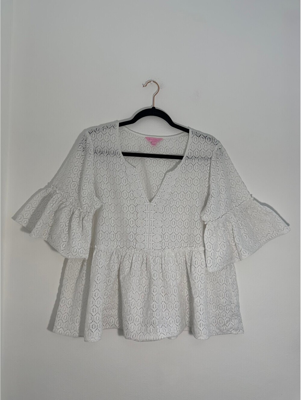 Lilly Pulitzer White Lace Peplum Blouse Flutter Sleeve V Neck Top Size L